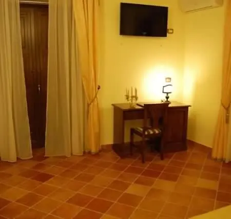 Palazzo Mascambruno 컨트리하우스